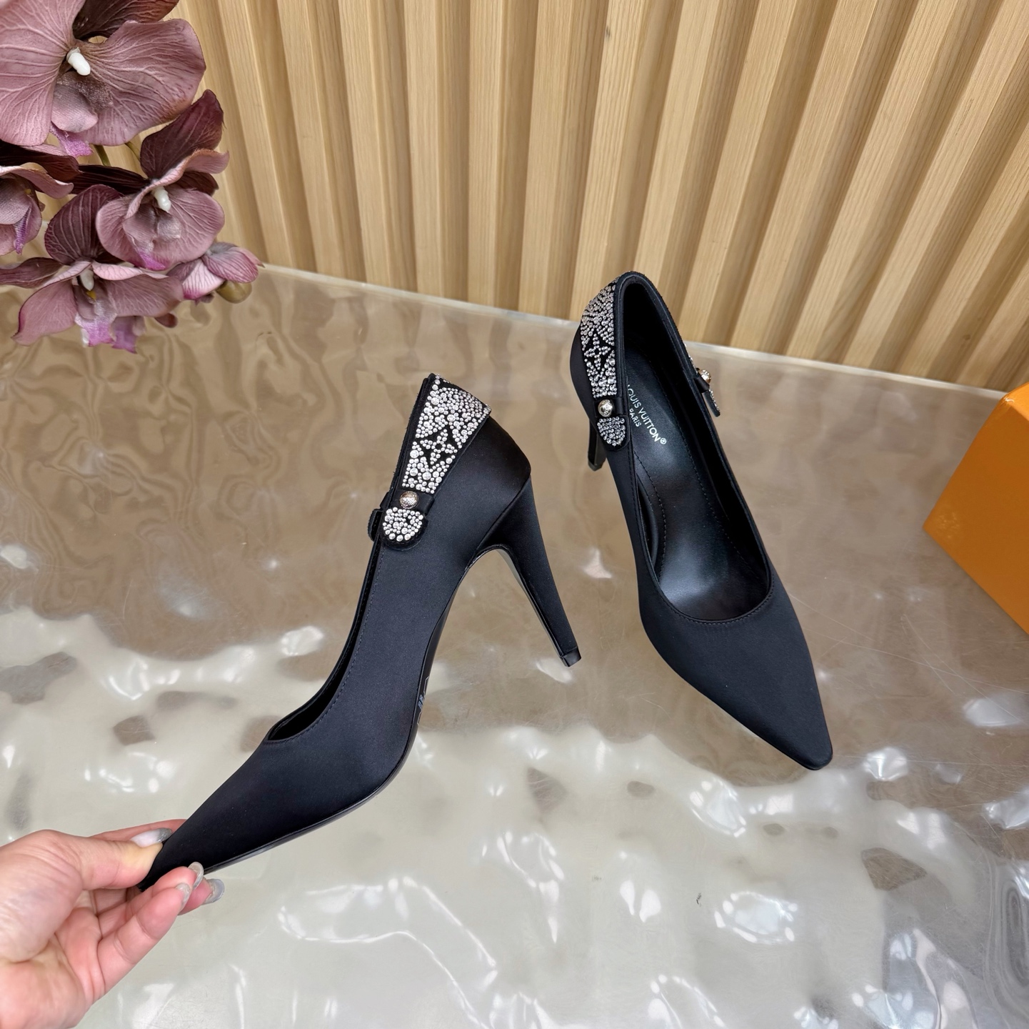 Women's high heels